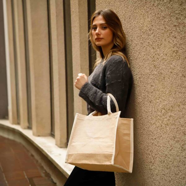 Juco Square Tote Thumbnail